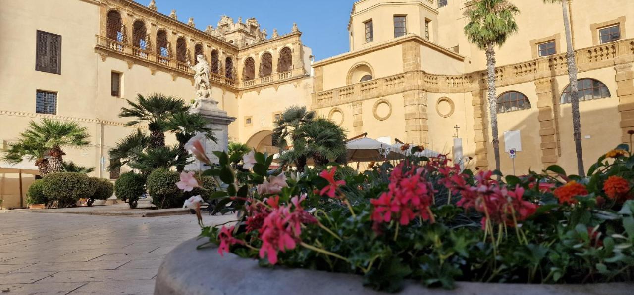 In Piazza Bed and Breakfast Mazara del Vallo Exterior foto